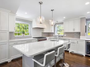 86 Waban Ave, Newton MA 02468