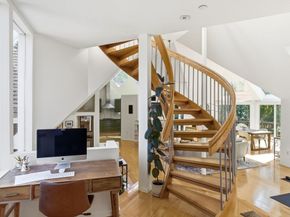 17 Wildflower Path 17, Hudson MA 01749