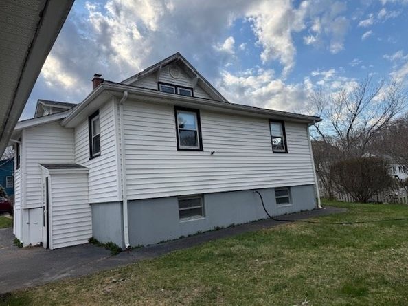 5 Salem Street, Spencer MA 01562