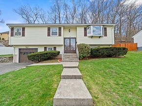 23 Buttaro Rd, Woburn MA 01801