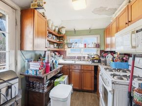 22 Wildwood Rd, Millbury MA 01527