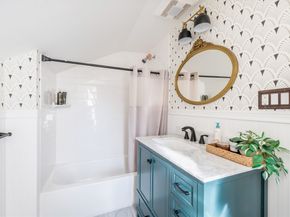 2 Harding Ave, Plymouth MA 02360