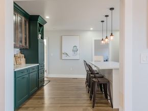 2 Harding Ave, Plymouth MA 02360