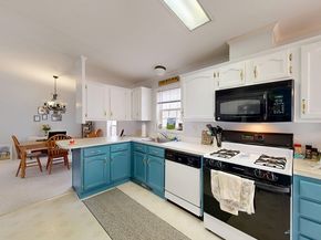 1307 Blueberry Circle, Middleboro MA 02346