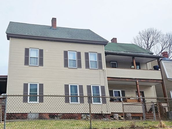 51 Kingsbury St, Worcester MA 01610