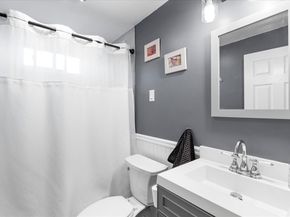 44 Vinedale Rd, Brockton MA 02301