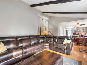 44 Vinedale Rd, Brockton MA 02301