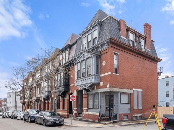 124 F St, Boston MA 02127