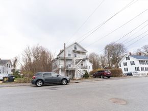 15-17 Central St, Brookfield MA 01506