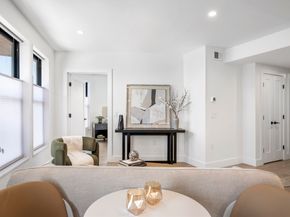 7 Wordsworth 1, Boston MA 02128