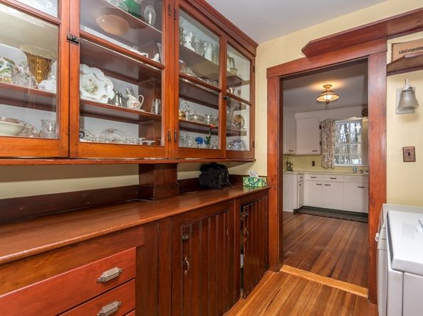 326 Bacon Street, Waltham MA 02451