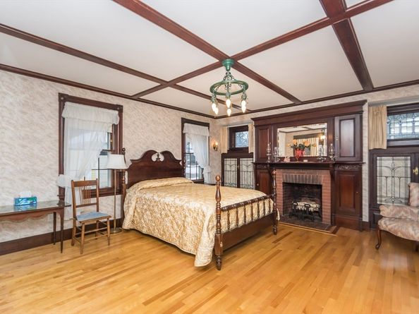 326 Bacon Street, Waltham MA 02451