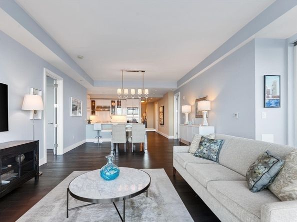 22 Liberty Dr 5D, Boston MA 02210