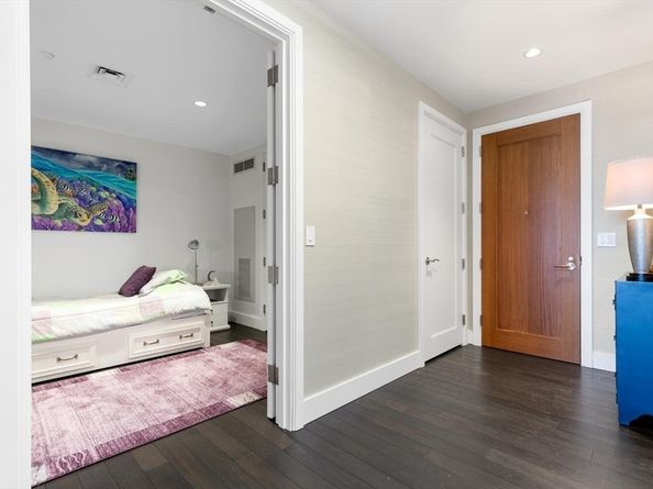 22 Liberty Dr 5D, Boston MA 02210