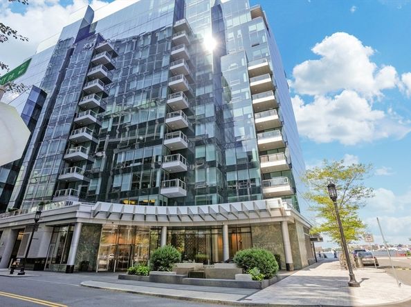 22 Liberty Dr 5D, Boston MA 02210