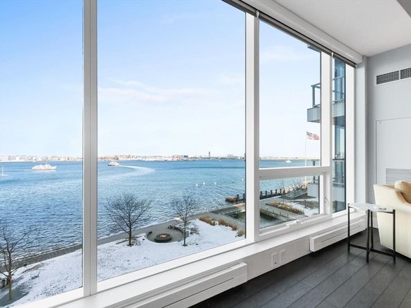 22 Liberty Dr 5D, Boston MA 02210