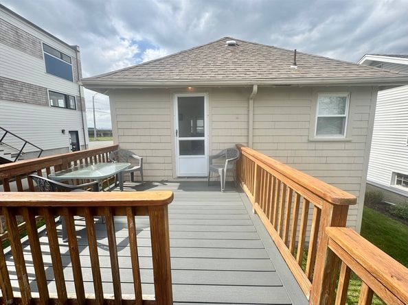 6 Touraine Ave, Hull MA 02045