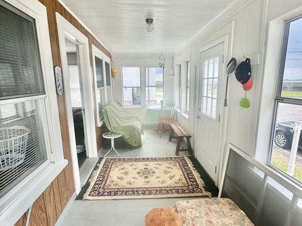 6 Touraine Ave, Hull MA 02045
