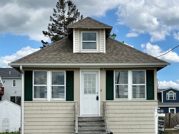 6 Touraine Ave, Hull MA 02045