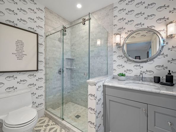 358 Ocean Ave, Marblehead MA 01945