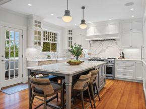 358 Ocean Ave, Marblehead MA 01945
