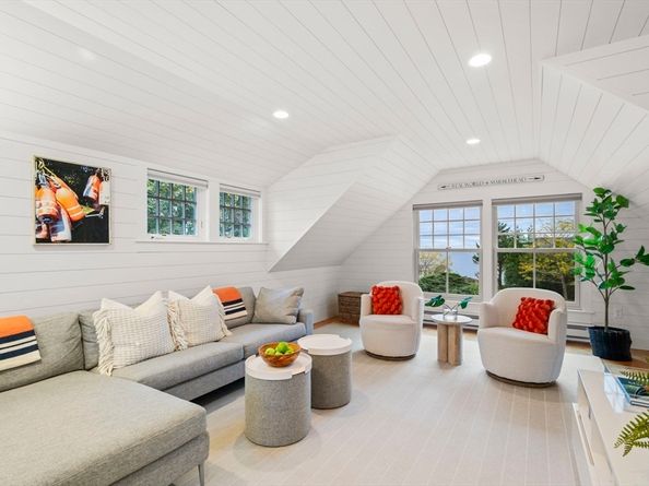 358 Ocean Ave, Marblehead MA 01945