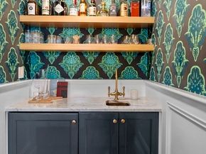 358 Ocean Ave, Marblehead MA 01945