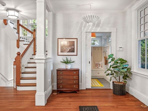 358 Ocean Ave, Marblehead MA 01945