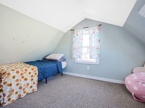 8 Scotia St, Salem MA 01970