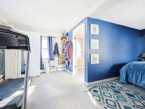 8 Scotia St, Salem MA 01970