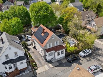 20 Houston St