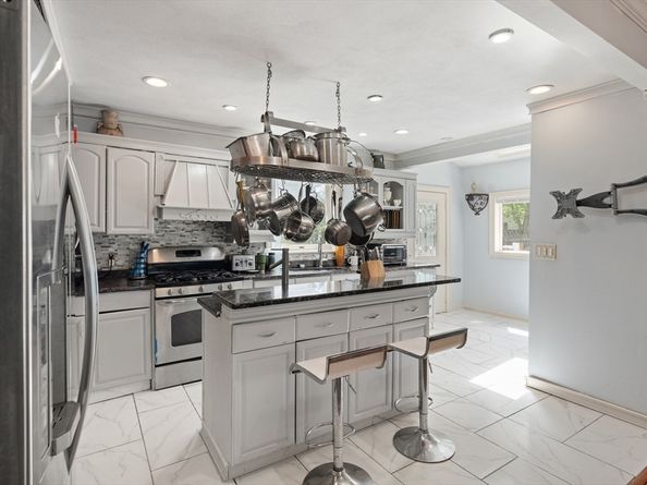 20 Houston St, Lynn MA 01905