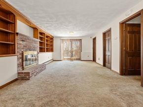 11 Ocean View Drive, Gloucester MA 01930