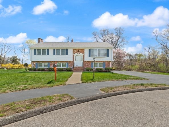 11 Ocean View Drive, Gloucester MA 01930