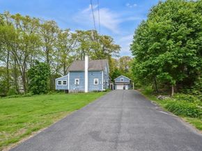 14 Mill St, Northborough MA 01532