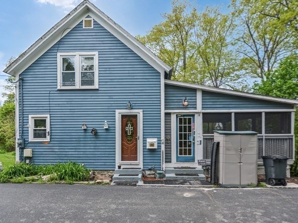 14 Mill St, Northborough MA 01532