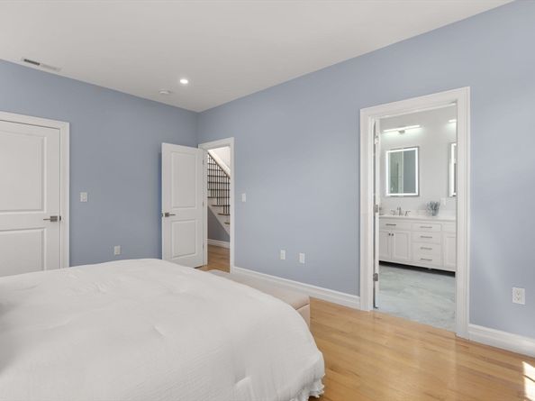 671 Boylston St, Newton MA 02459