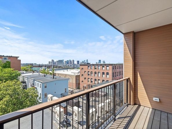 277 Border St 502, Boston MA 02128