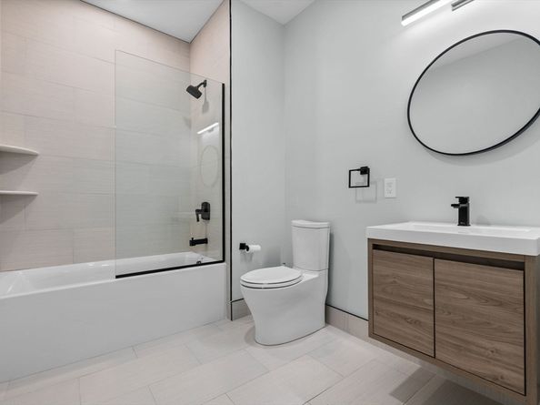 277 Border St 502, Boston MA 02128