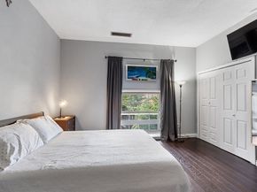 54 Forest St 411, Medford MA 02155