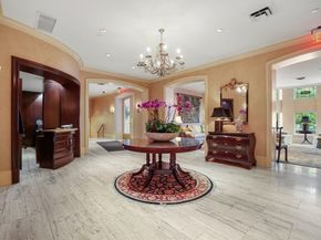 416 Commonwealth Ave 504, Boston MA 02215