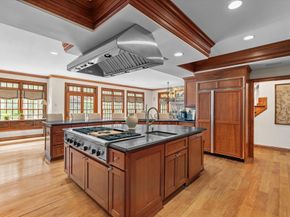 111 Elm St, Medfield MA 02052