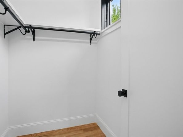 61 Lyndhurst St A, Boston MA 02124