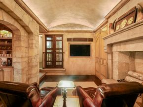357 Beacon Street 2, Boston MA 02116