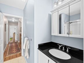 480 Ferry St, Marshfield MA 02050