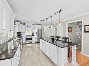 480 Ferry St, Marshfield MA 02050