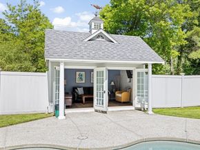 480 Ferry St, Marshfield MA 02050