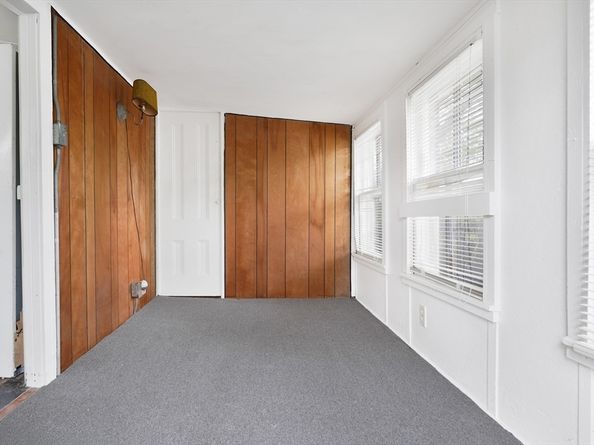 7 Crescent Pl, Wareham MA 02558