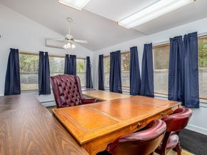 18 Main St, Templeton MA 01468