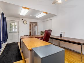 18 Main St, Templeton MA 01468